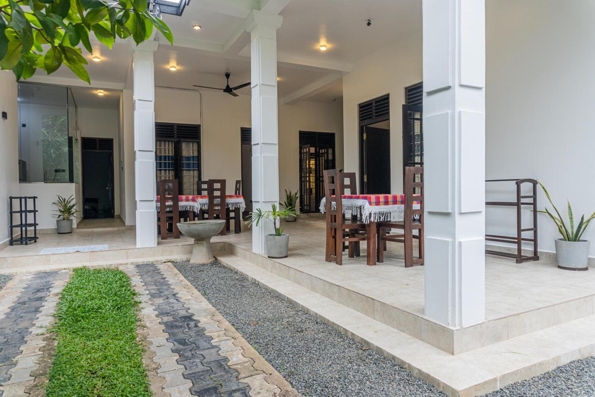Blue Heaven Villa Ahangama Exterior photo